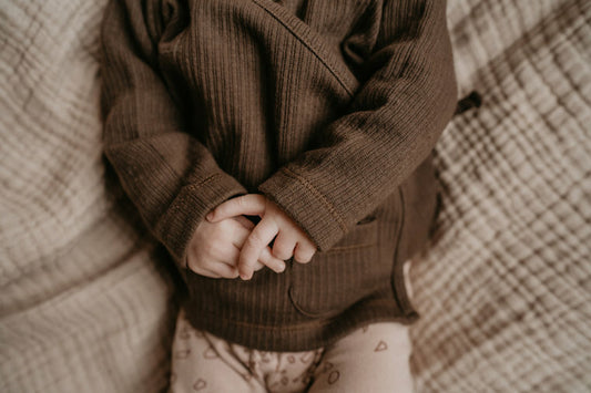 Cardigan Rib Dark Brown