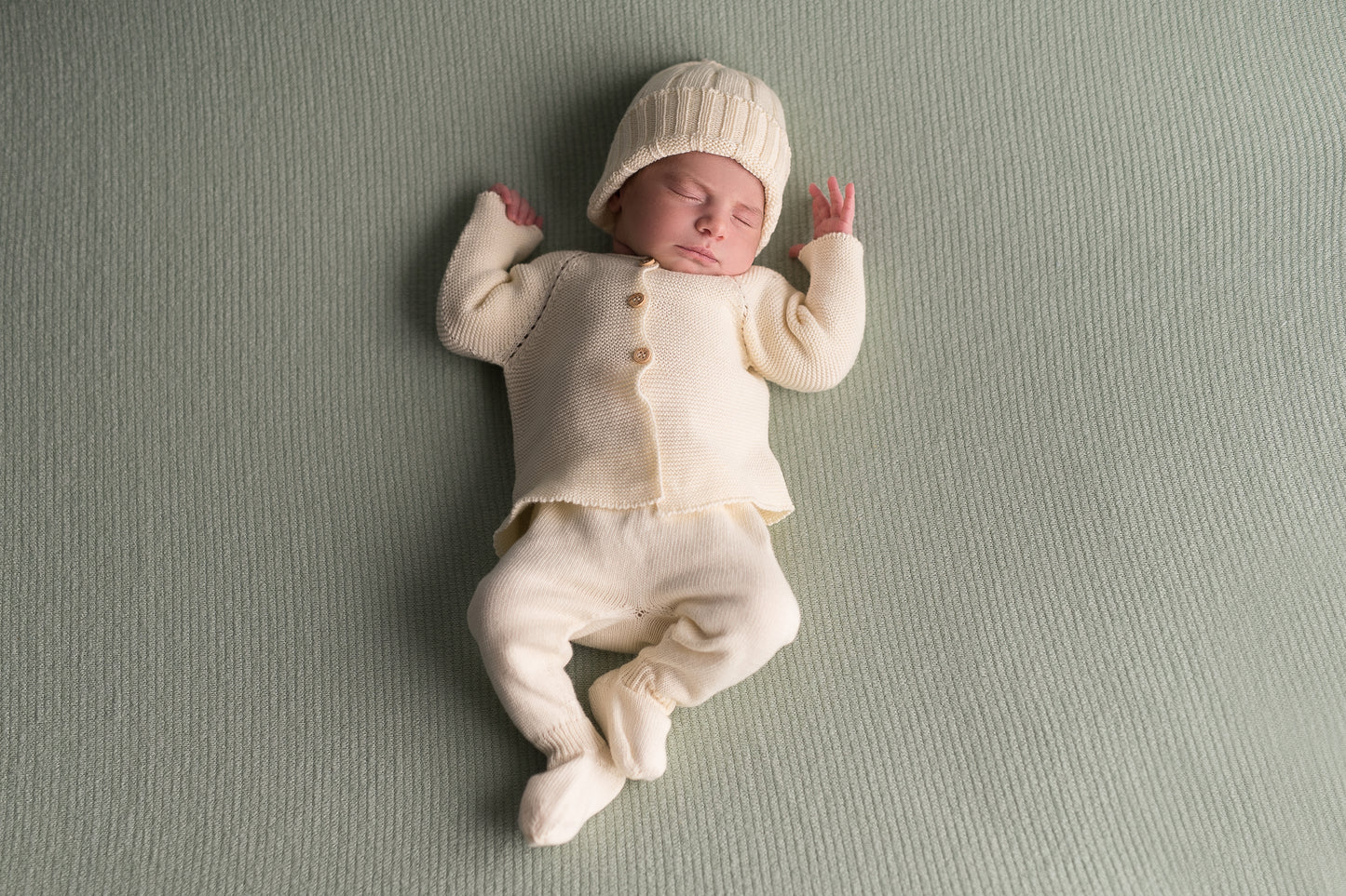 New born set Ecru