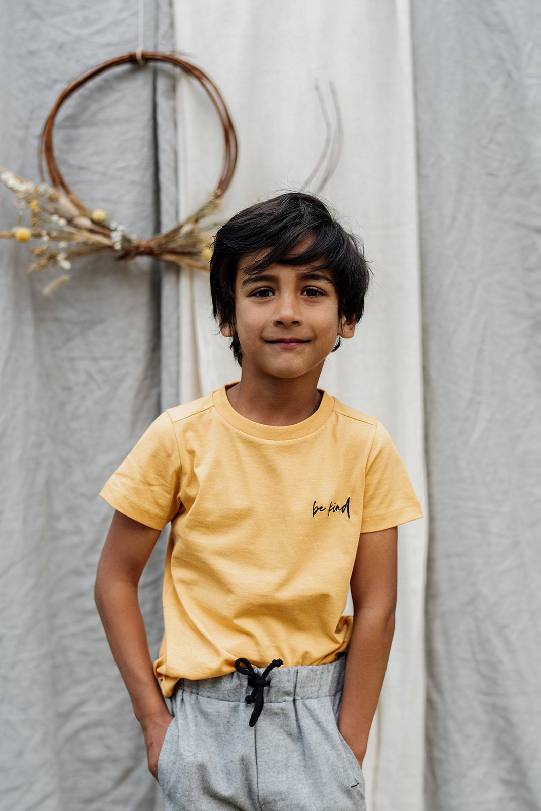 T-shirt Yellow